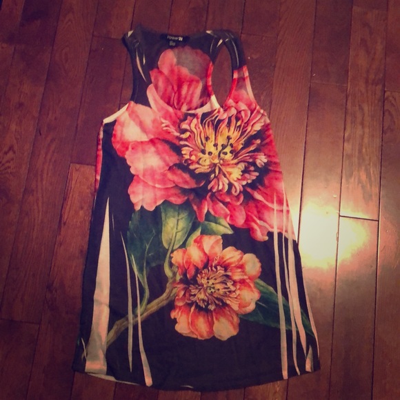 Forever 21 Dresses & Skirts - Dress with flowers Forever 21 Dresses & Skirts - Dress with flowers
